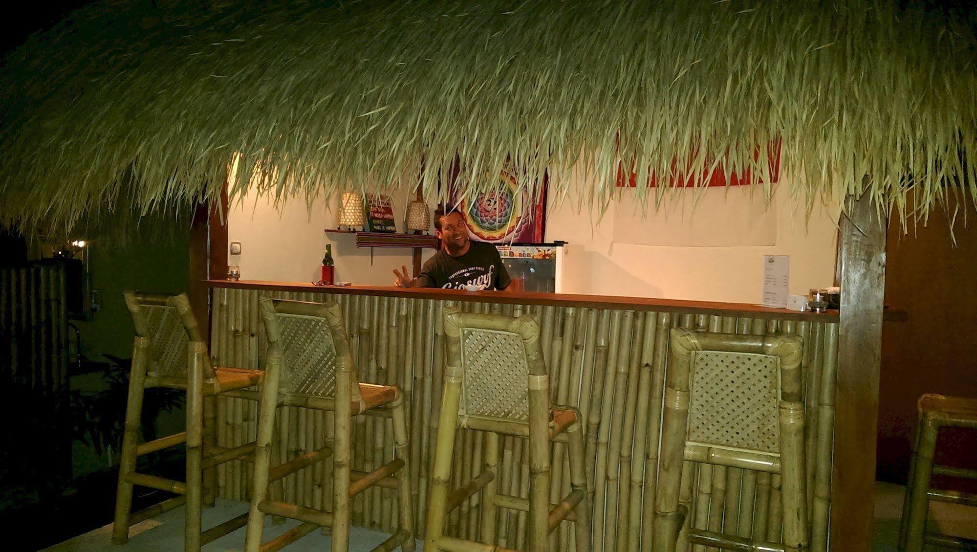 Bed and Breakfast Mama Bella'S Retreat Senggigi Exterior foto